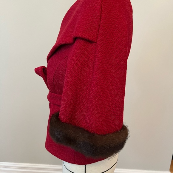 Light jacket with mink trim, belt and shaped collar - Picture 3 of 12